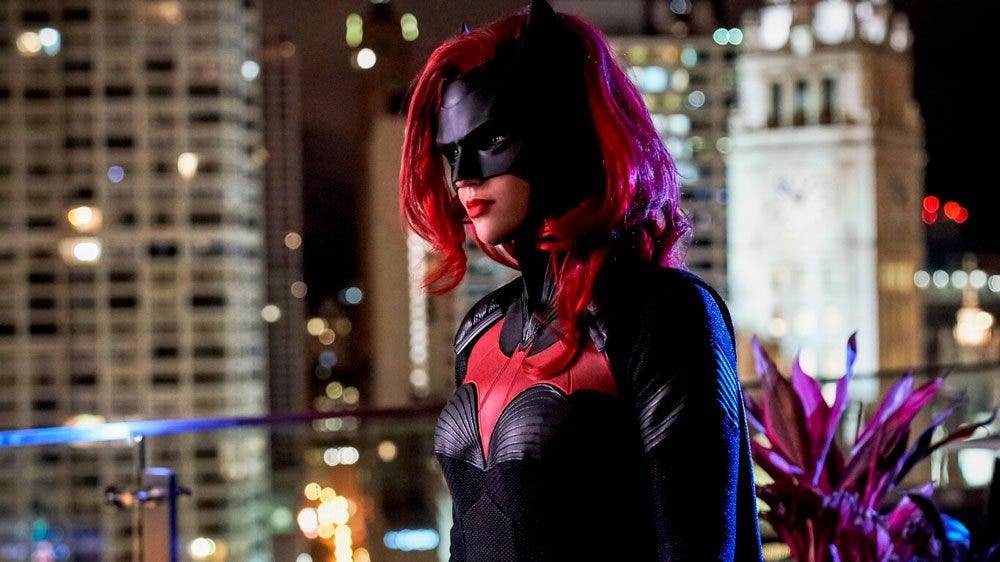 Ruby Rose en el traje de Batwoman