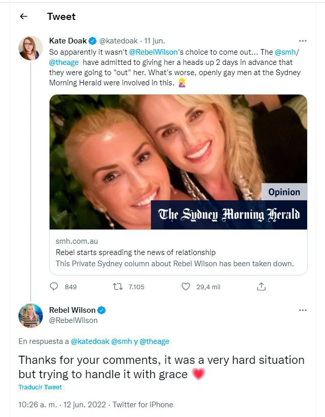 Rebel Wilson en Twitter comentando