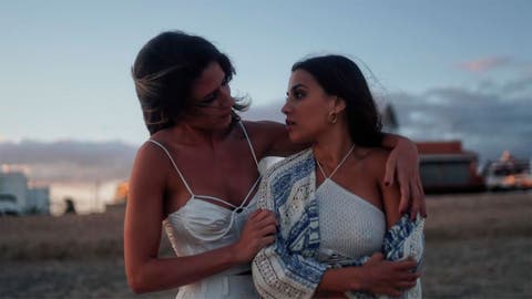 Pareja l&eacute;sbica de Hasta Cuando de Roc&iacute;o Ojuelos