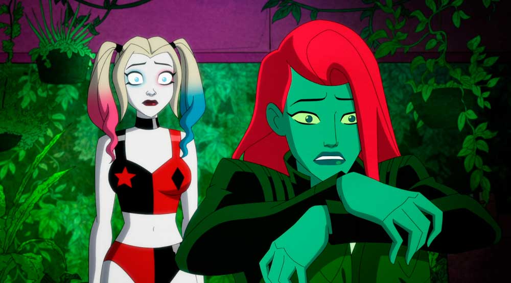 Harley Pamela hablando
