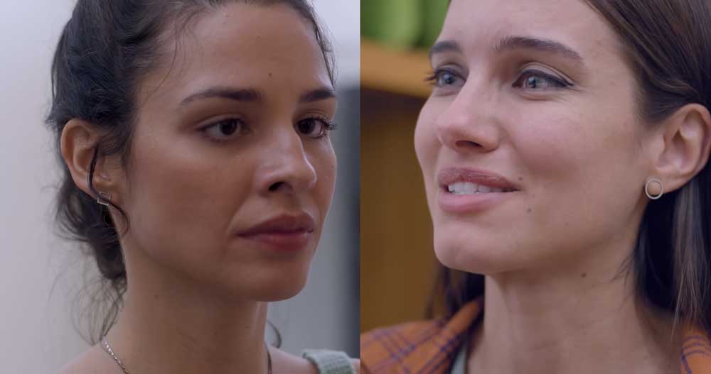 Luiza y Valentina peléandose