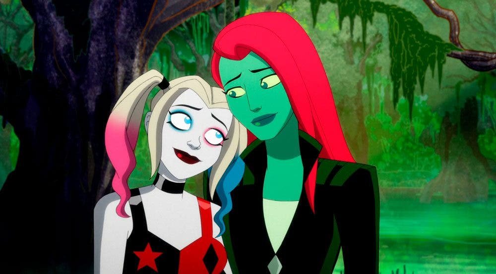 Harley Quinn y Poison Ivy abrazadas
