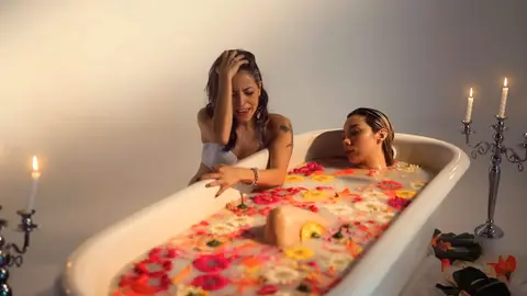 Dany Calvario y Samantha Barr&oacute;n