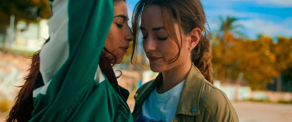 Irene y Desi en la primera temporada de Sin Huellas