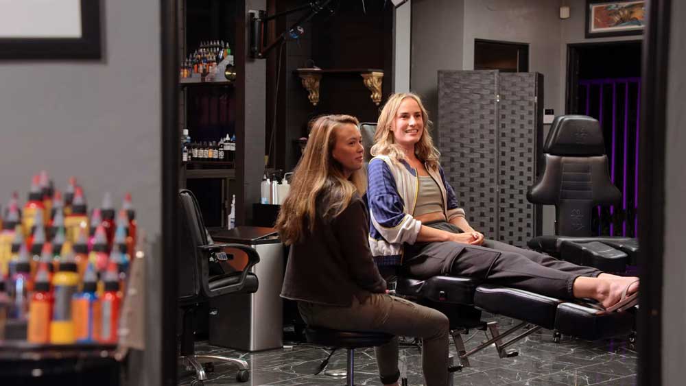 Rae y Vanessa en The Ultimatum Queer Love