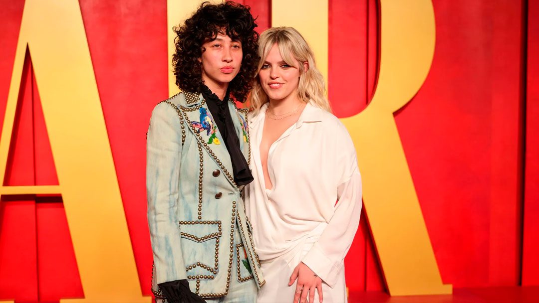 Rene&eacute; Rapp y Towa Bird