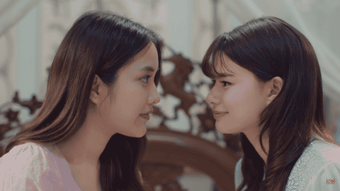 Anin quiere pasar la noche junto a Pin