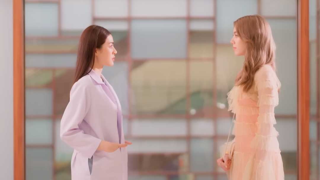 Lada y Earn en The Secret of Us