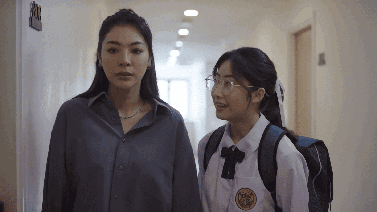 Anueng est&aacute; convencida de que Nueng la quiere