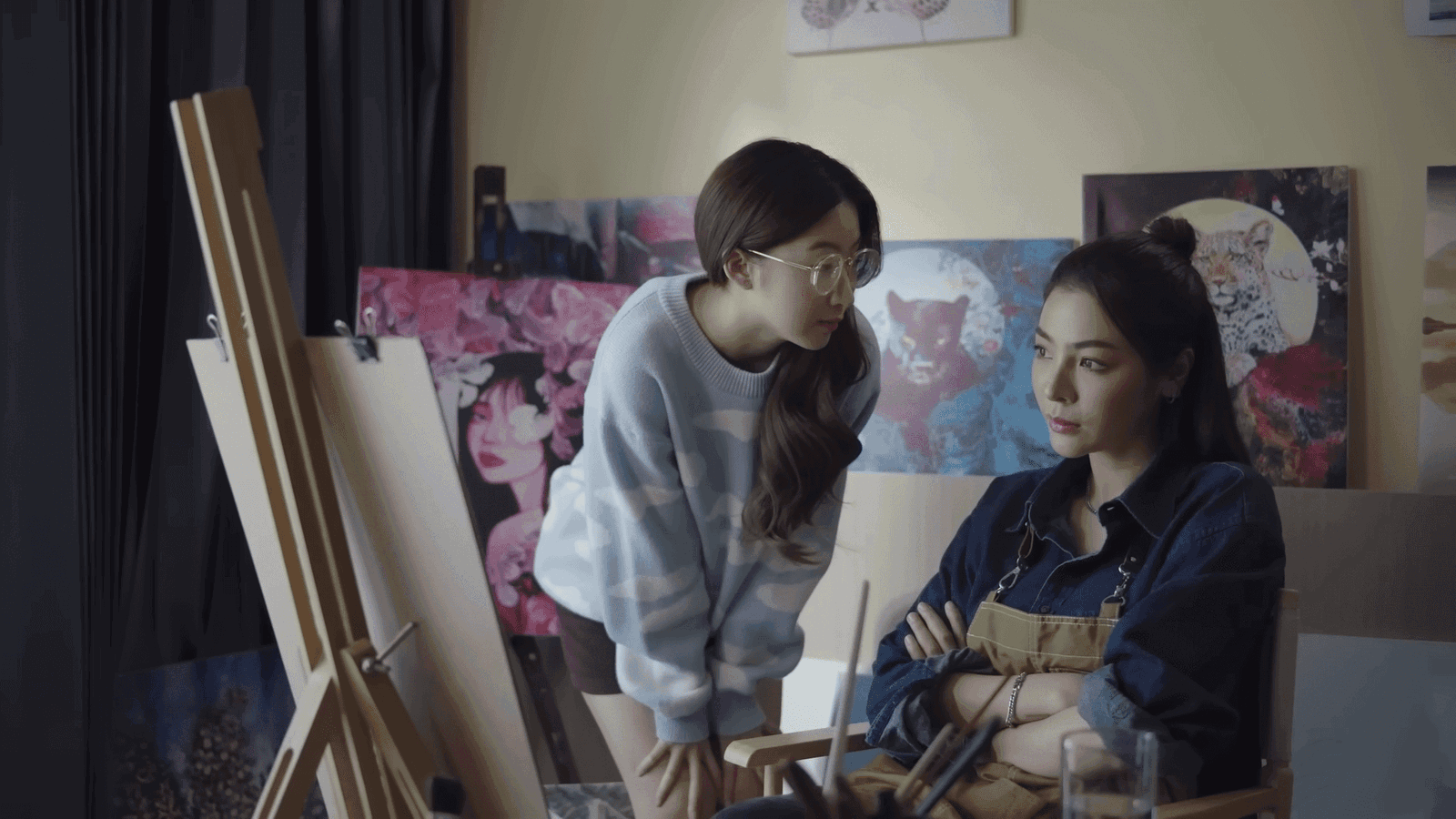 Anueng vuelve a coquetear