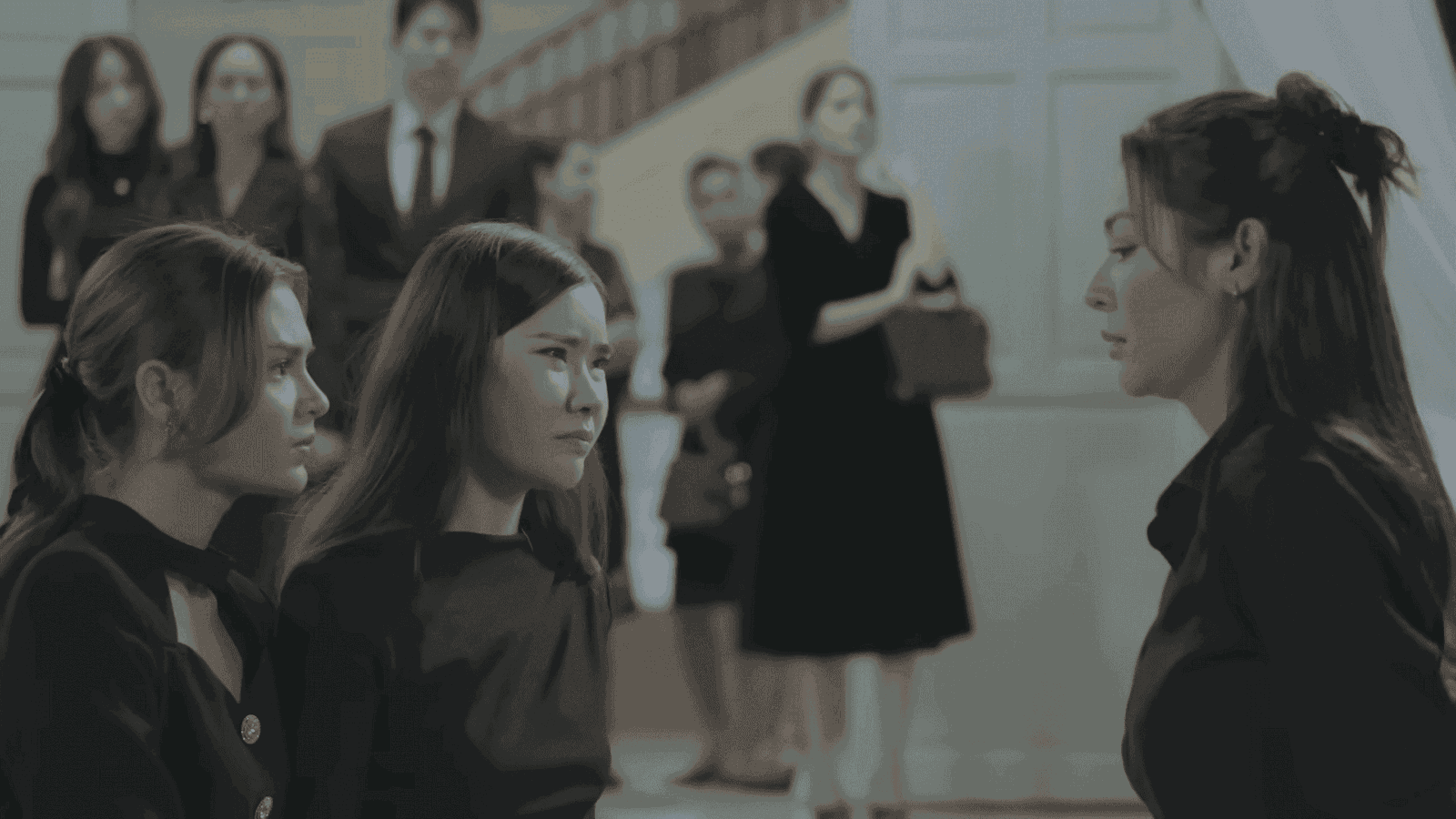 funeral de la abuela de Sam y Nueng