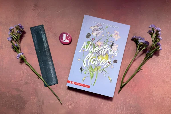Libro nuestras flores de Luz Saltalamacchia